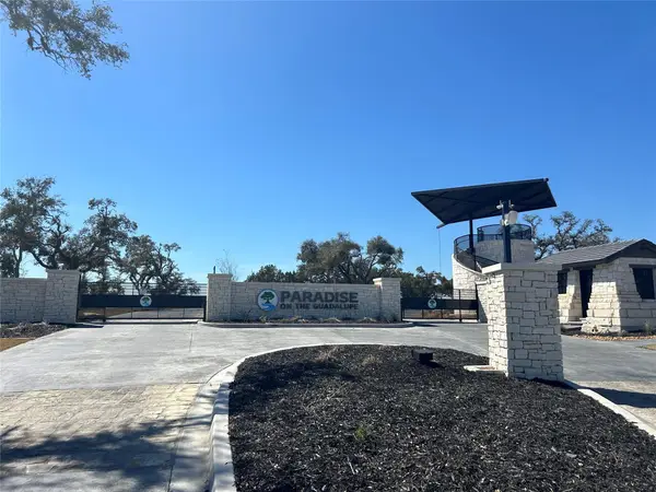 1007 Pristine Trl, Canyon Lake, TX 78133