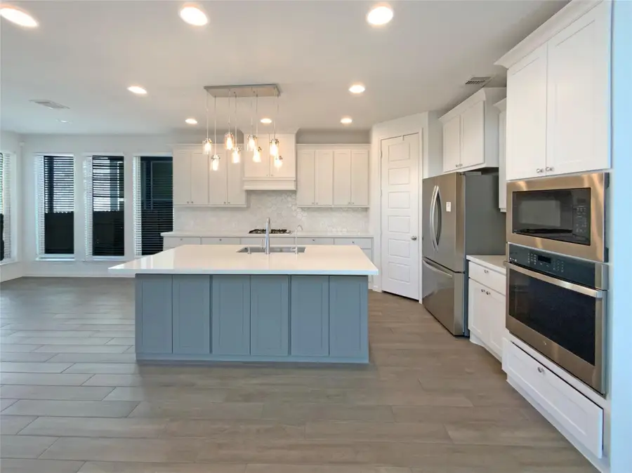 271 Dycus Bnd, Liberty Hill, TX 78642 - Image #3