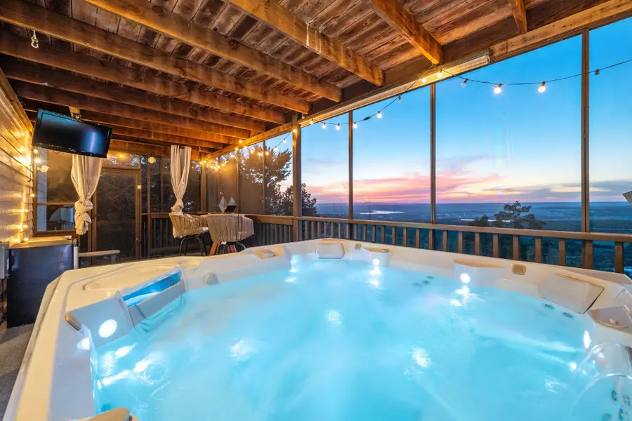 8414 Bronco Buster Trl, Lago Vista, TX 78645 - #2