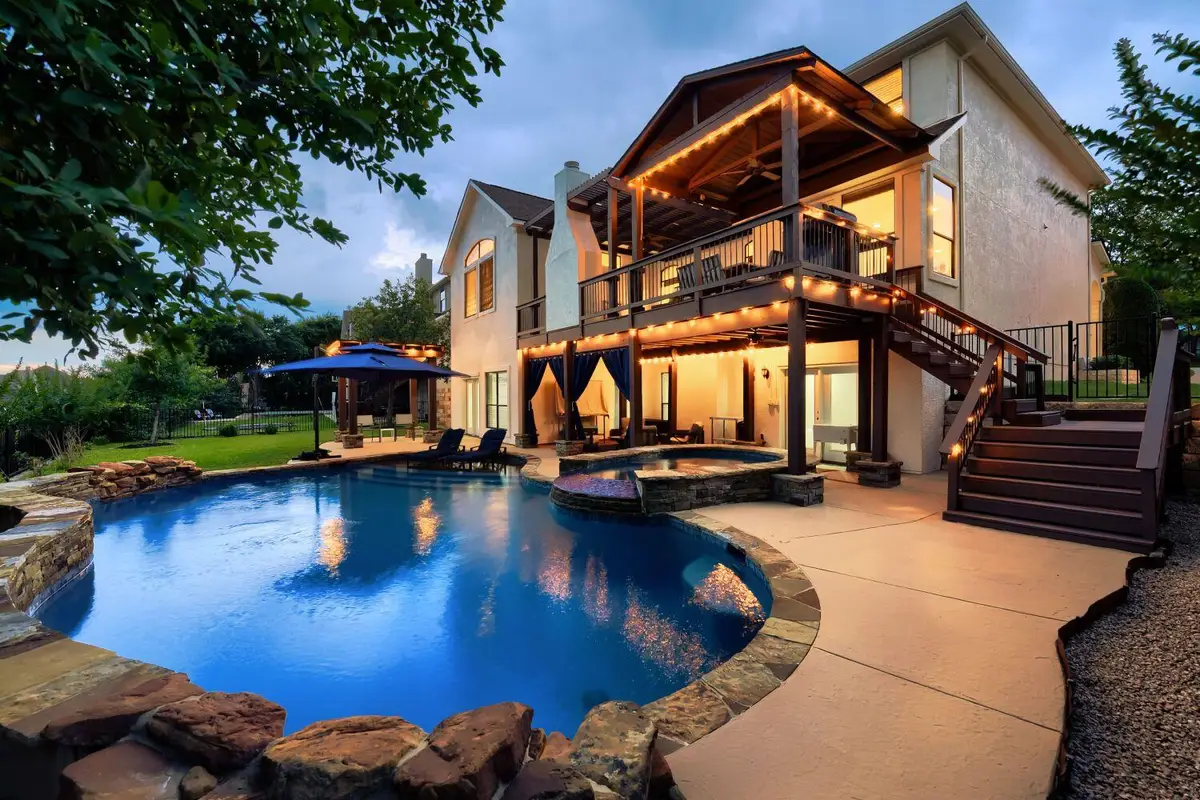107 Hensley Dr, Austin, TX 78738 - #1