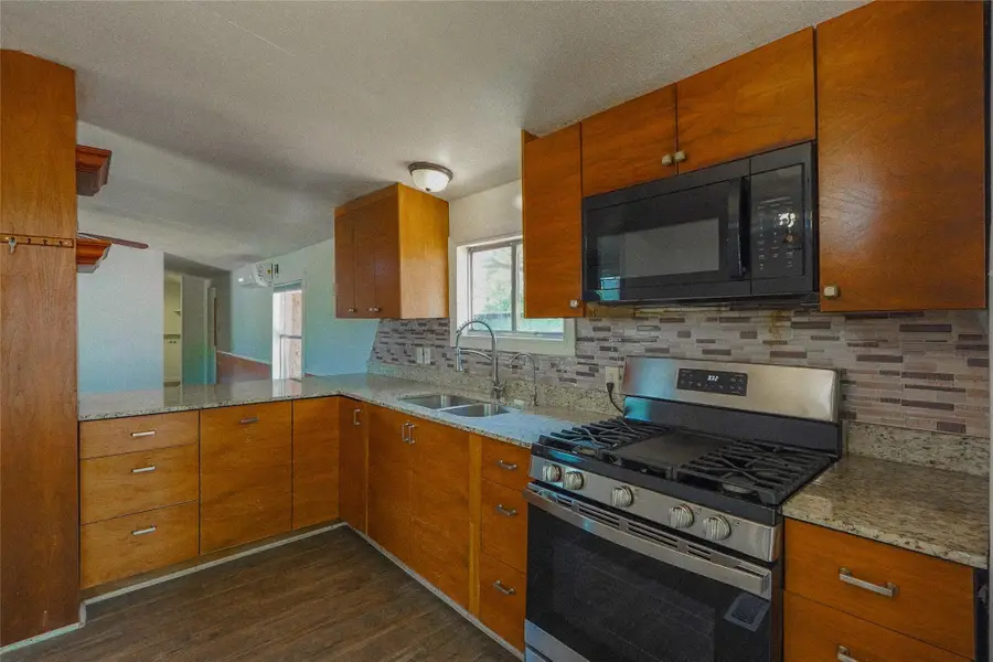 155 5th St, Maxwell, TX 78656 - Image #3