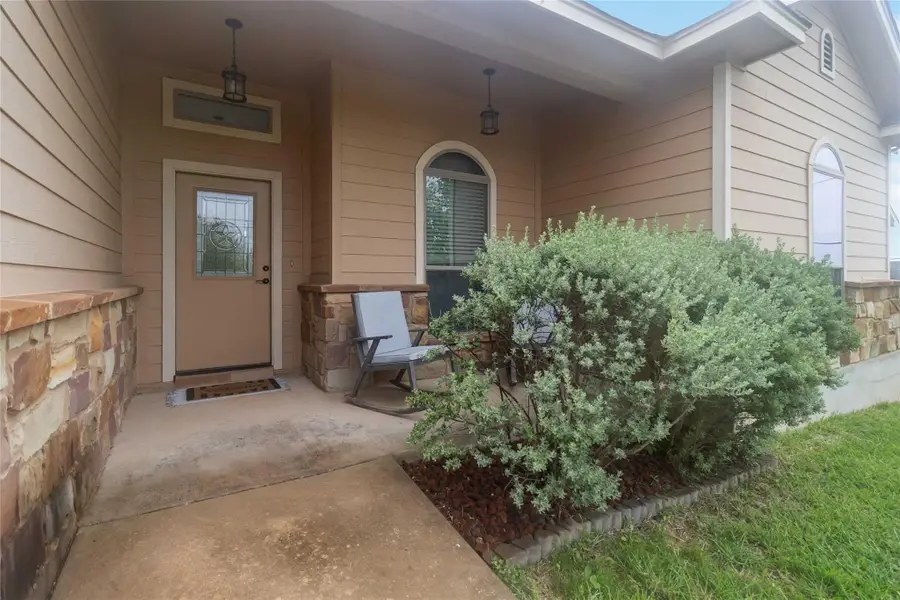 173 Kipahulu Dr, Bastrop, TX 78602 - Image #3