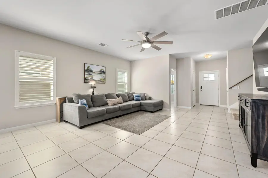 6701 Janes Ranch Rd, Austin, TX 78744 - Image #3