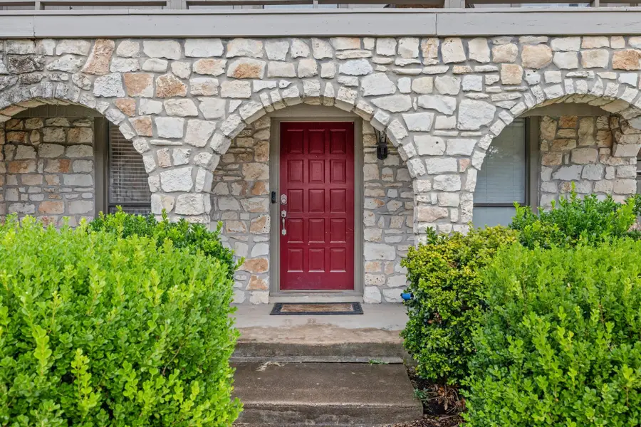 1303 Creekview Dr, Round Rock, TX 78681 - Image #3