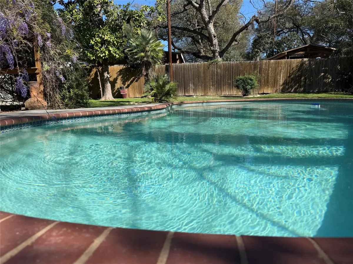 301 Sheraton Ave, Austin, TX 78745 - #1