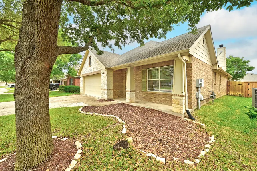 209 Calline Mayes Run, Buda, TX 78610 - #3