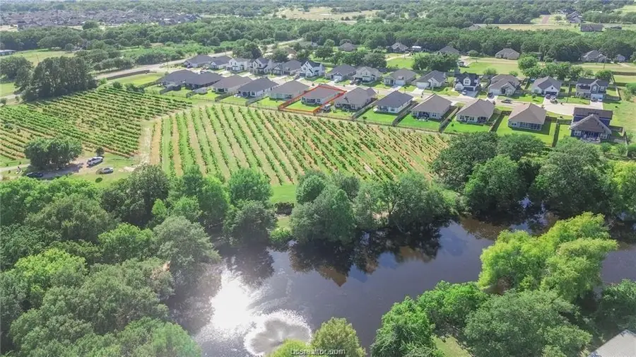 4130 Vintage Estates Ct, Bryan, TX 77808 - #3