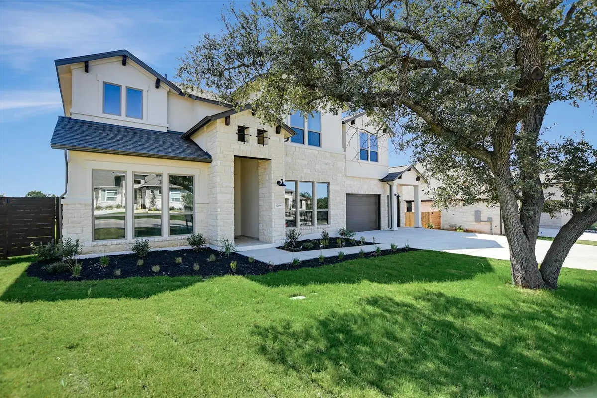 1209 Stormy Dr, Georgetown, TX 78633 - Image #1