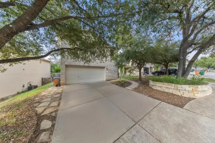 8716 Davis Oaks Trl, Austin, TX 78748 - #2