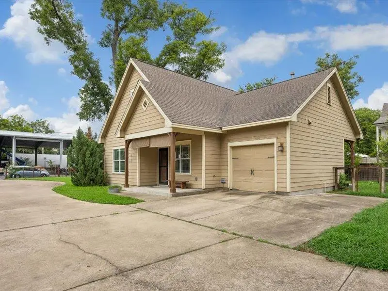3211 Holton St #3211B, Austin, TX 78702 - #1