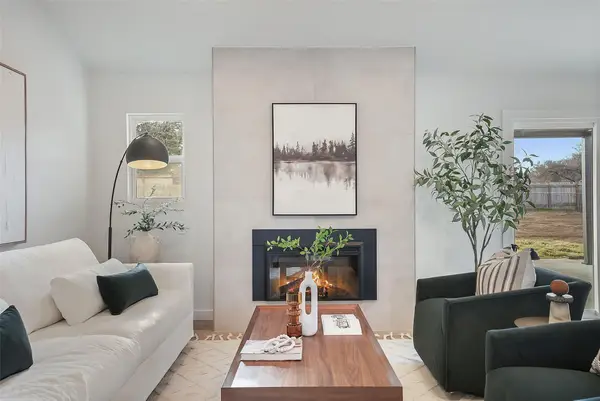 5400 Salem Hill Dr, Austin, TX 78745