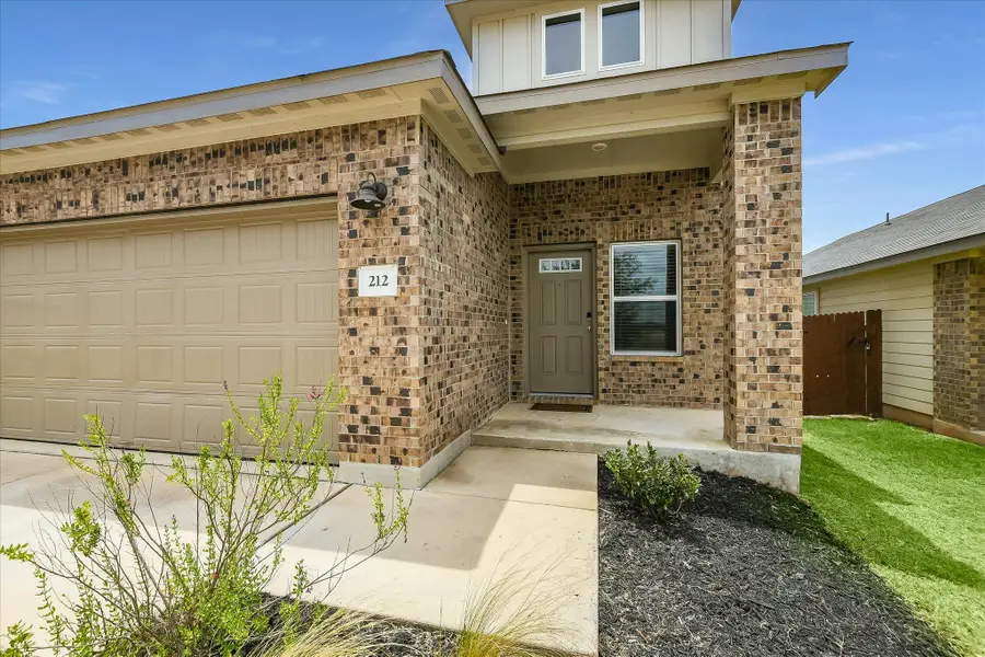 212 Prairie Song Ln, Liberty Hill, TX 78642 - #2