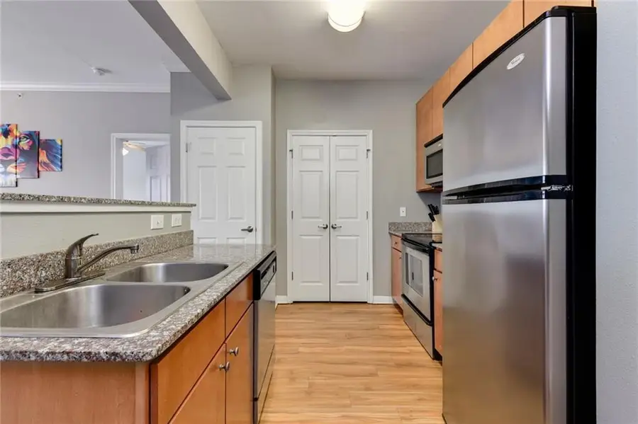 2502 Leon St #200, Austin, TX 78705 - #3