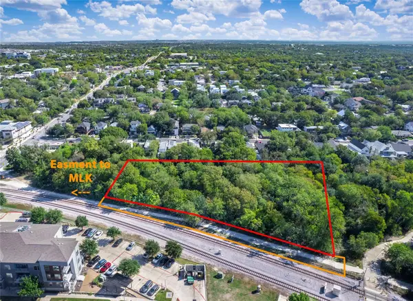 2907 E Martin Luther King Jr Blvd, Austin, TX 78702