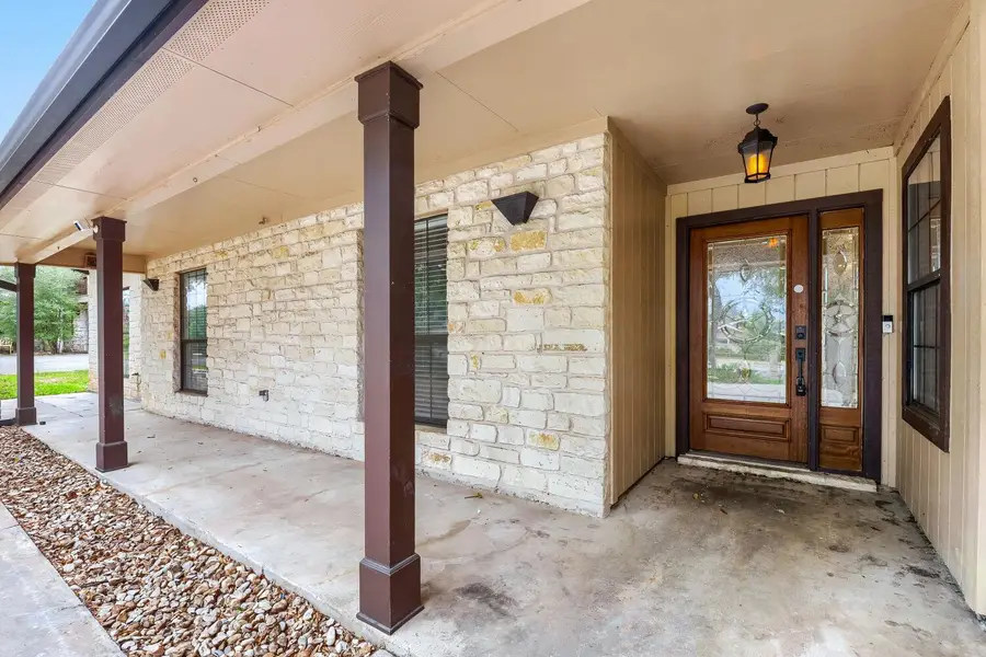 515 Rolling Green Dr, Lakeway, TX 78734 - #2