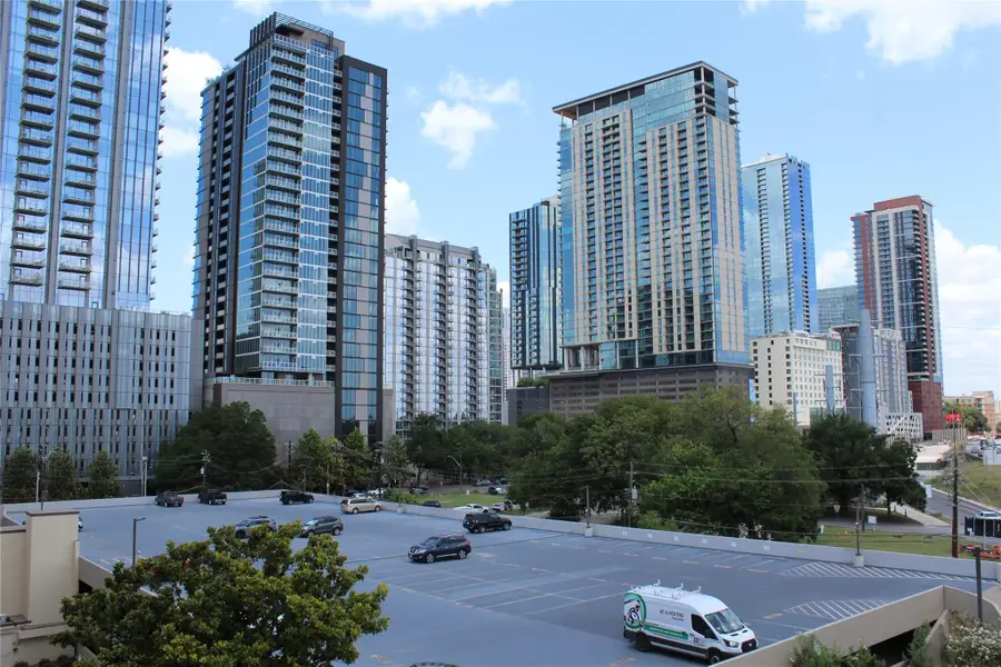 40 N Interstate Highway 35 #6D2, Austin, TX 78701 - #3