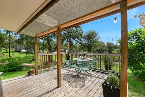 607 Driftwood Ln, Cottonwood Shores, TX 78657
