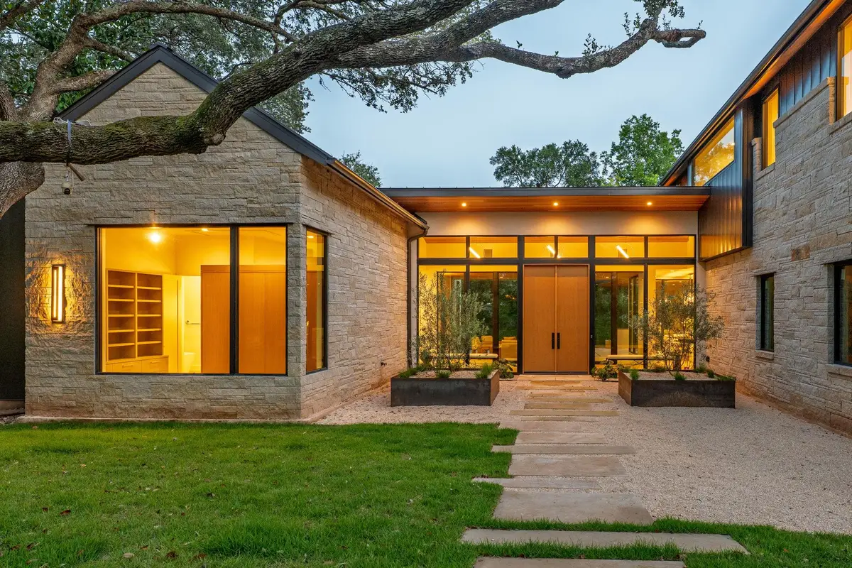 405 Honeycomb Rdg, Austin, TX 78746 - #1