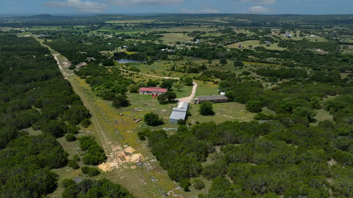 3527 N Us Hwy 281, Burnet, TX 78611 - #1