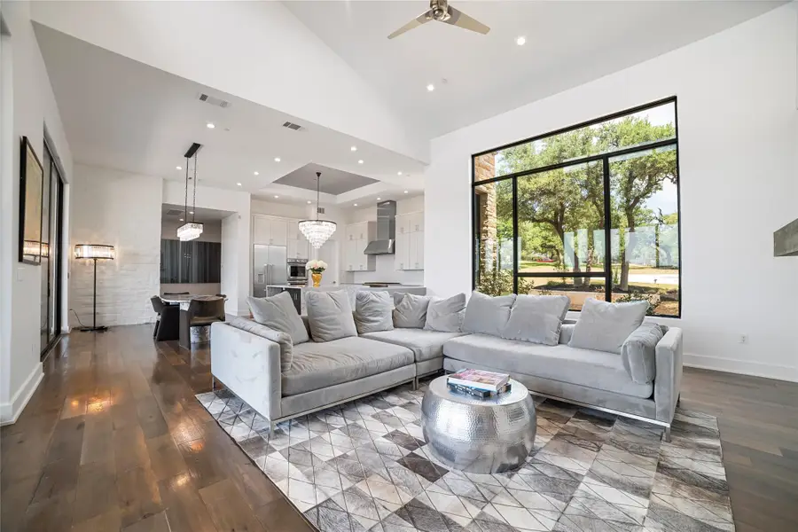 16925 Whispering Breeze Dr, Austin, TX 78738 - Image #2