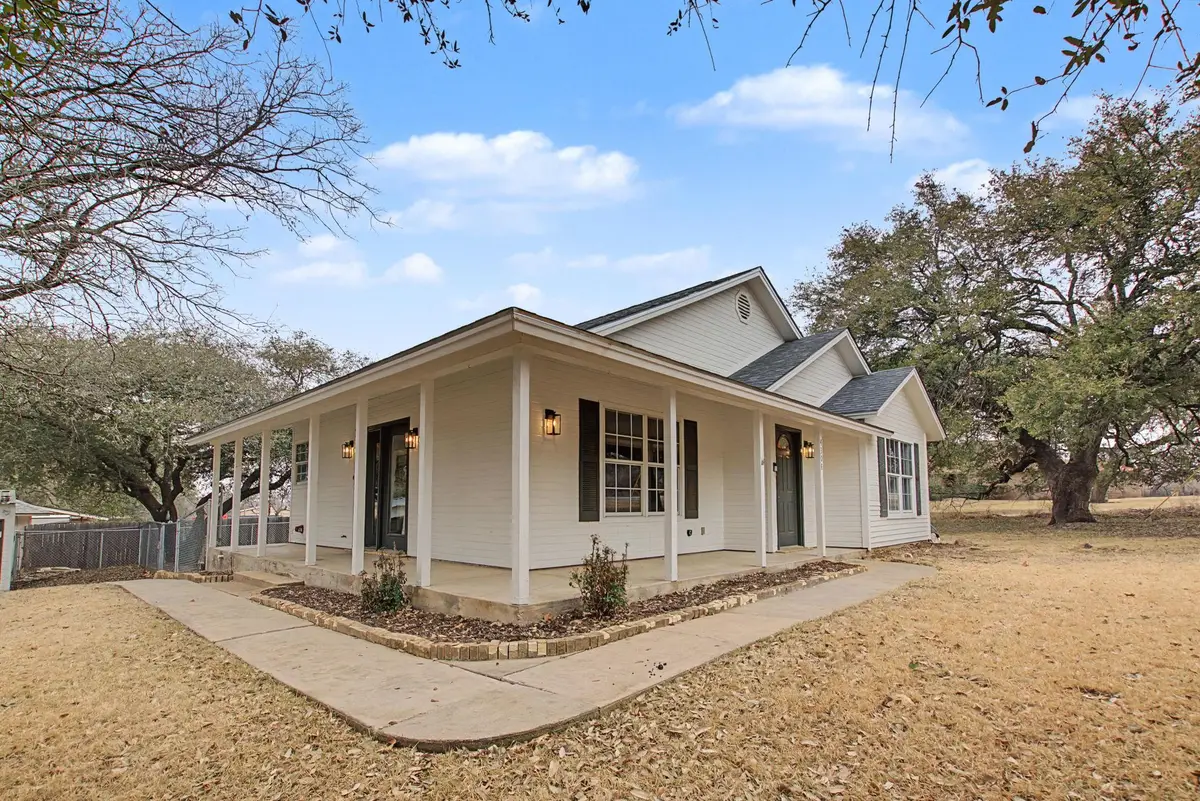 4308 Mountain View Dr, Kingsland, TX 78639 - #1