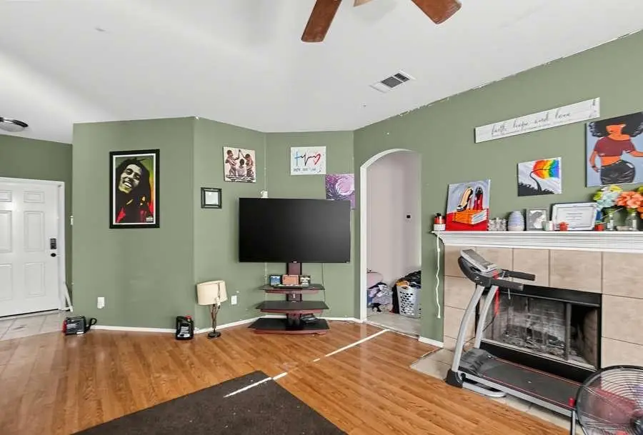 11408 Hereford St, Manor, TX 78653 - #3