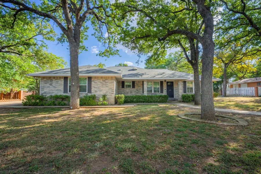 105 Cristol Dr, Fredericksburg, TX 78624 - Image #3