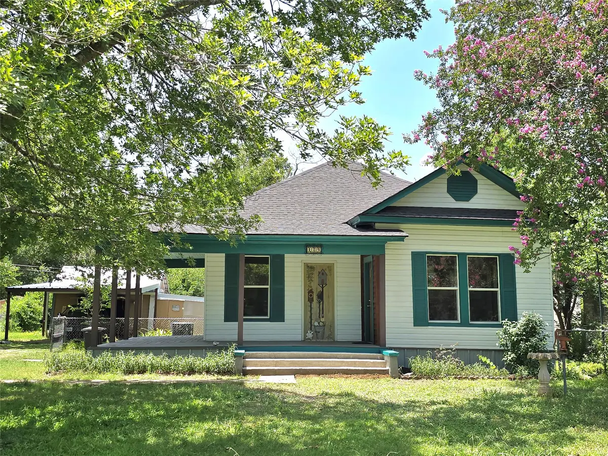 429 N Main St, Rockdale, TX 76567 - Image #1