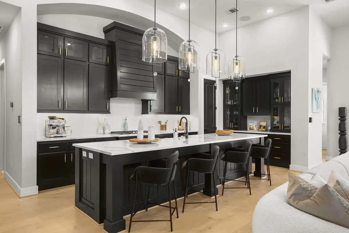 154 Little Stream Cv, Austin, TX 78737 - #1