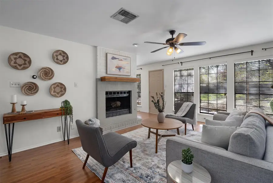 1103 Prairie Ridge Trl, Pflugerville, TX 78660 - Image #2