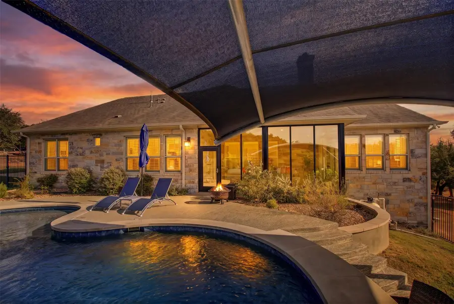128 Tuscany Way, Georgetown, TX 78633 - #3