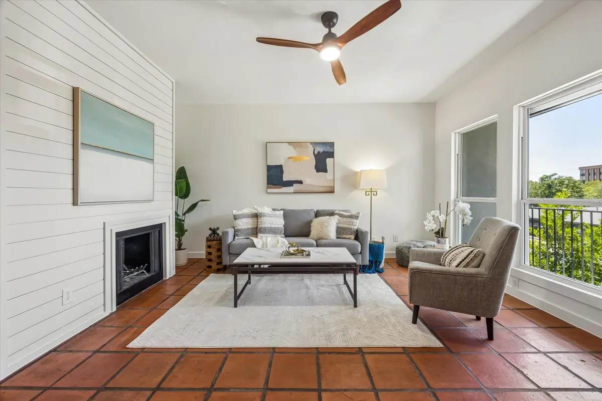 3903 Seiders Ave #202, Austin, TX 78756 - #1