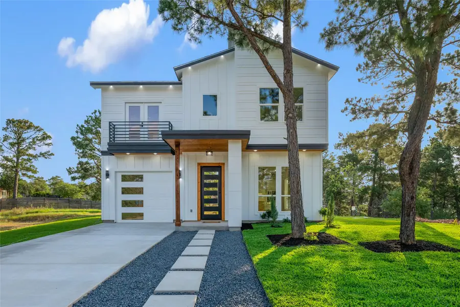 121 Mokolii Ct, Bastrop, TX 78602 - Image #2