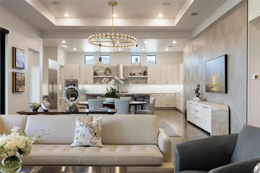 8408 Carranzo Dr, Austin, TX 78735 - Image #2