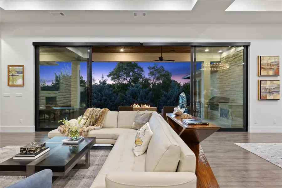 8408 Carranzo Dr, Austin, TX 78735 - Image #3