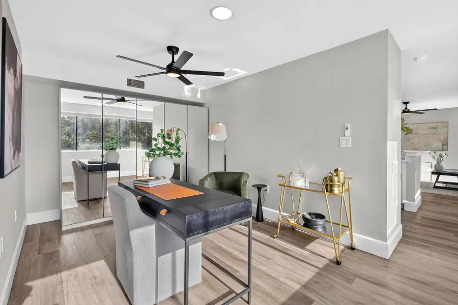 904 West Ave #201, Austin, TX 78701 - #3
