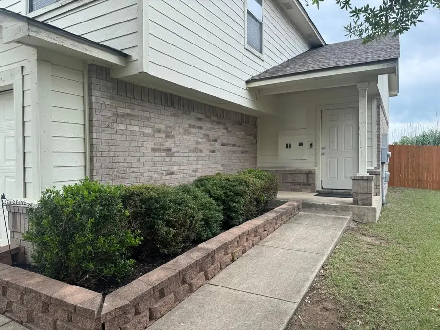 12841 White House St, Manor, TX 78653 - Image #2