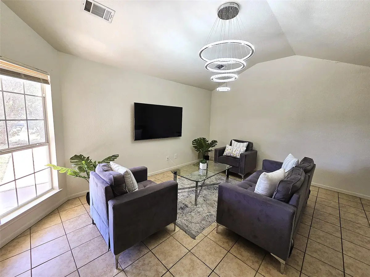 4506 Ronald Dr, Killeen, TX 76542 - #1