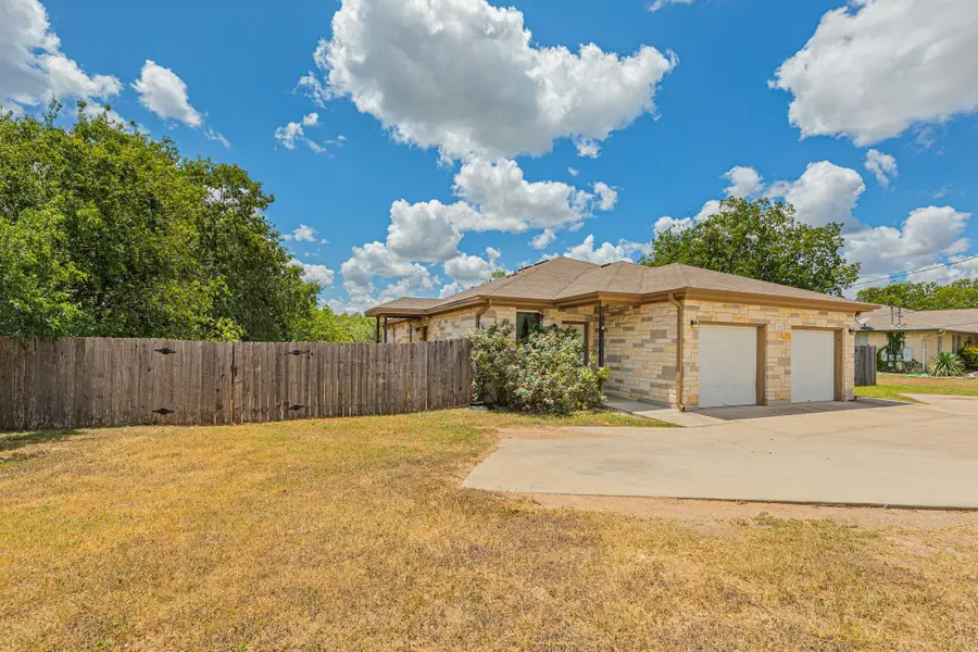 1375 Main St, Liberty Hill, TX 78642 - #2