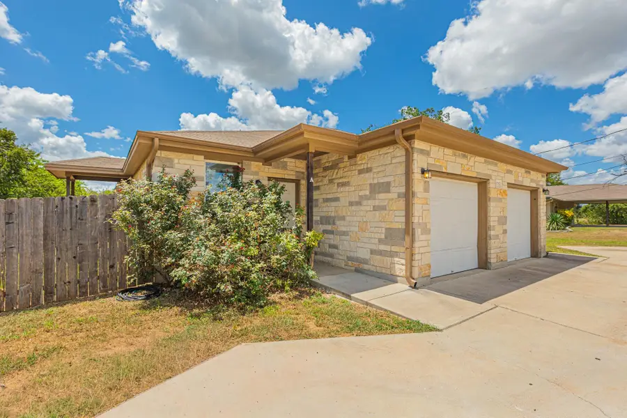 1375 Main St, Liberty Hill, TX 78642 - #3