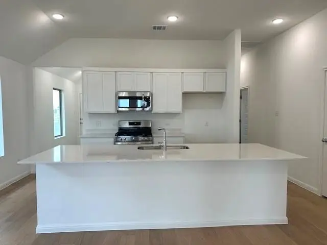 155 Tolo Dr, Elgin, TX 78621 - Image #3