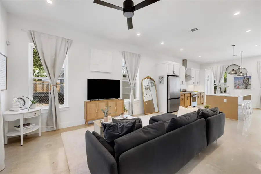 5007 Lott Ave #1, Austin, TX 78721 - #3