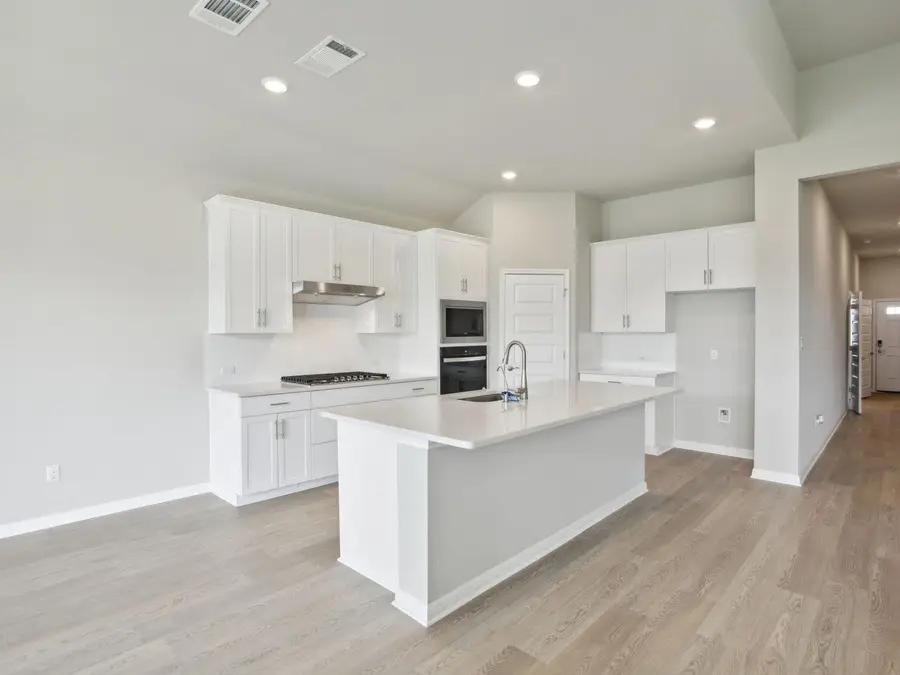 180 Coopers Hawk Crst, Cedar Creek, TX 78612 - #3