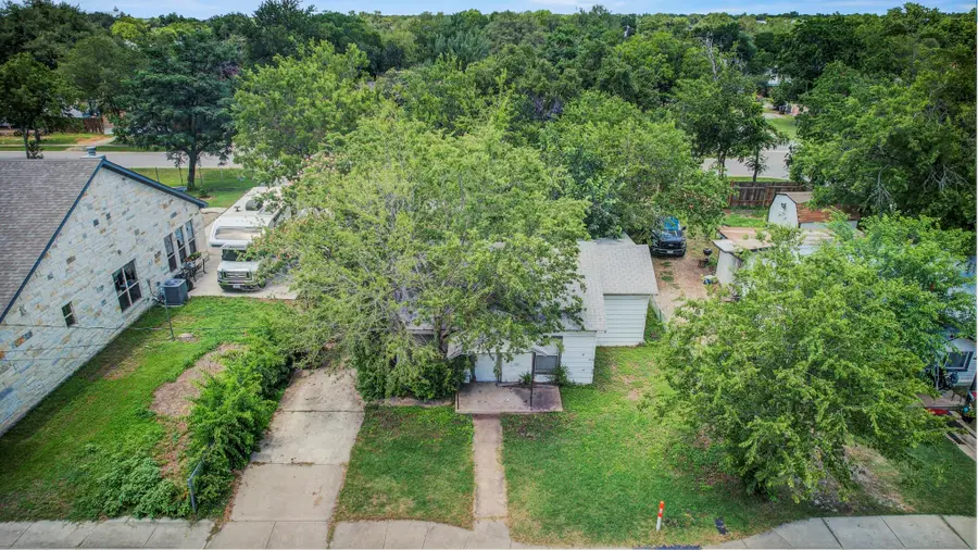 308 E Austin Ave, Round Rock, TX 78664 - #3