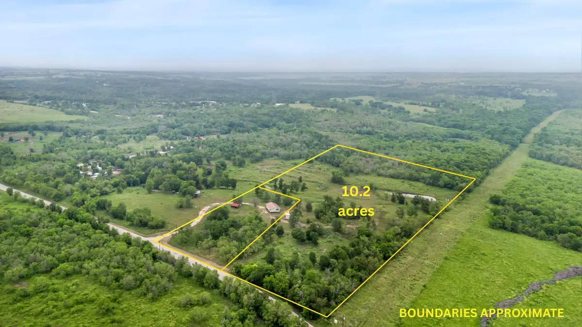 1515 Upper Elgin River Rd #2, Elgin, TX 78621 - #1