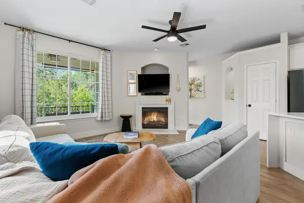 1900 Scofield Ridge Pkwy #6803, Austin, TX 78727