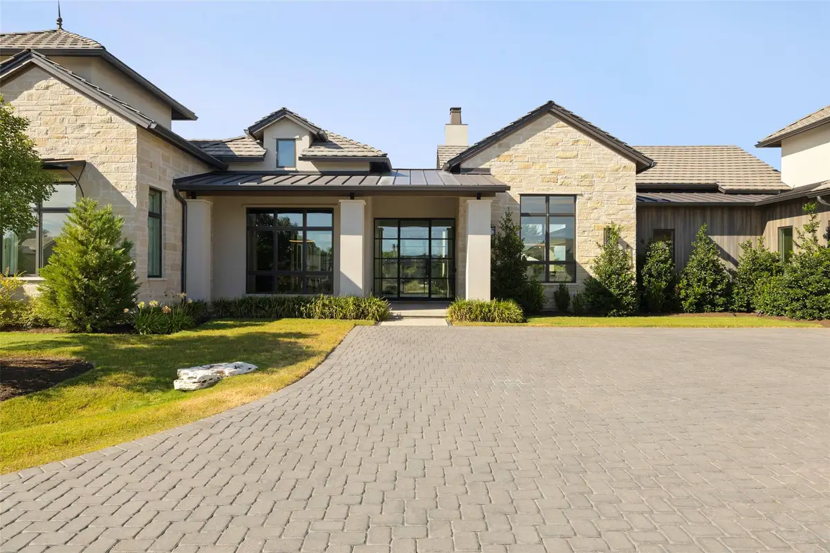 567 Delayne Dr, Austin, TX 78737 - Image #1