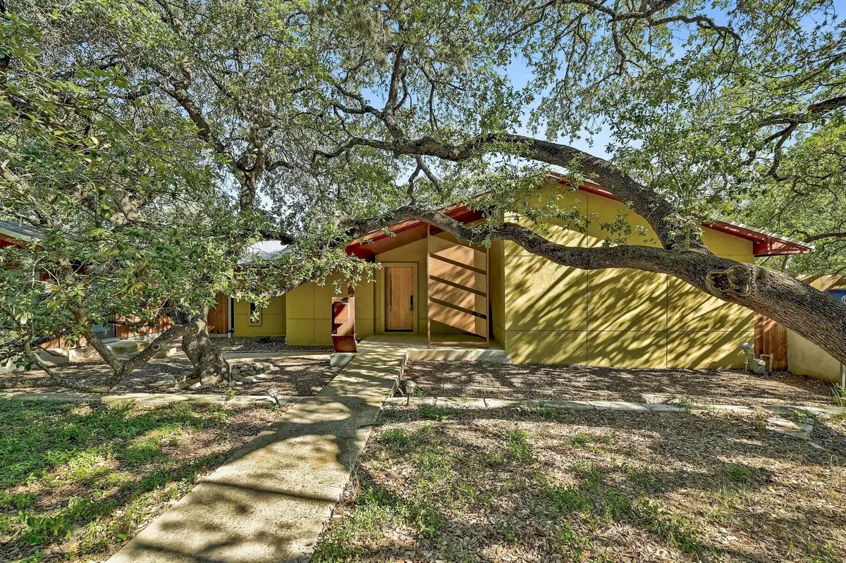 2204 Spring Creek Dr, Austin, TX 78704 - Image #1
