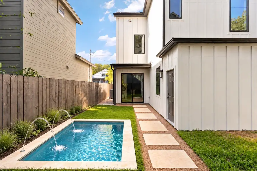 1004 Romeria Dr #1, Austin, TX 78757 - #2