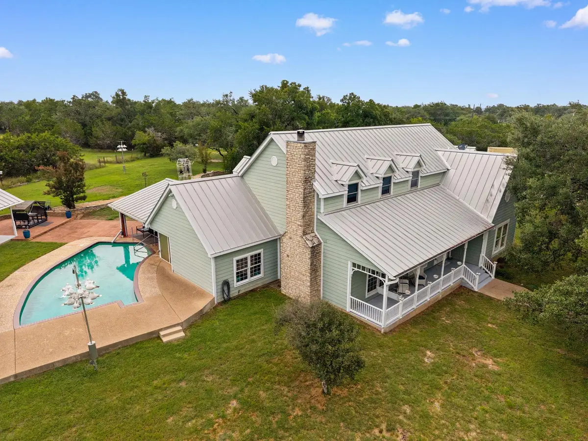 203 Grande St, Driftwood, TX 78619 - Image #1